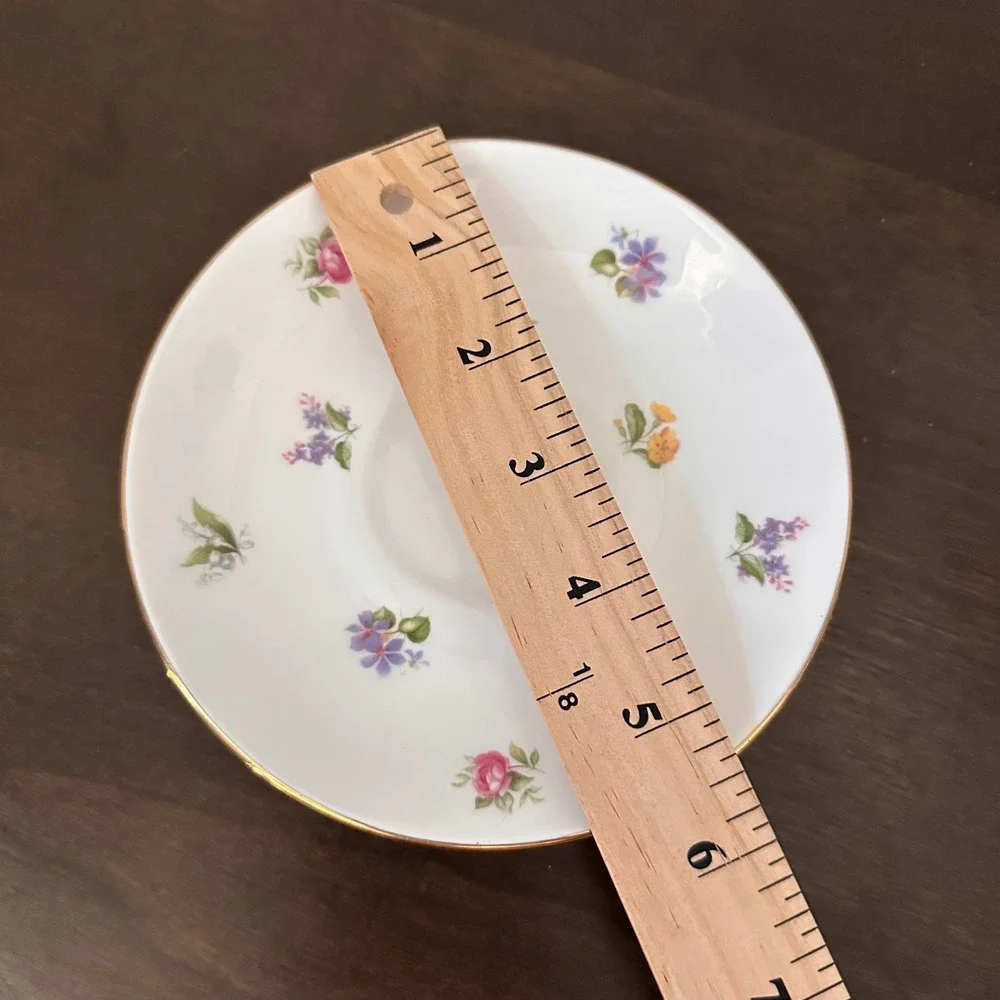 Sadler this saucer
